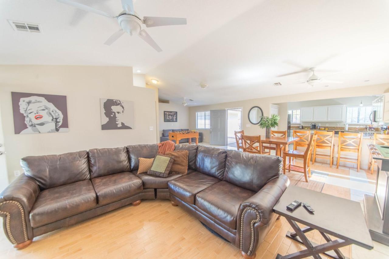 Holiday home Relax In Style!! Pool, Vegas Games, Rv Parking Las Vegas